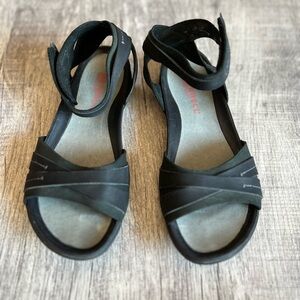 Merrell Black Women's Adjustable Ankle Strap Sandals Spirit Wrap Size 6
